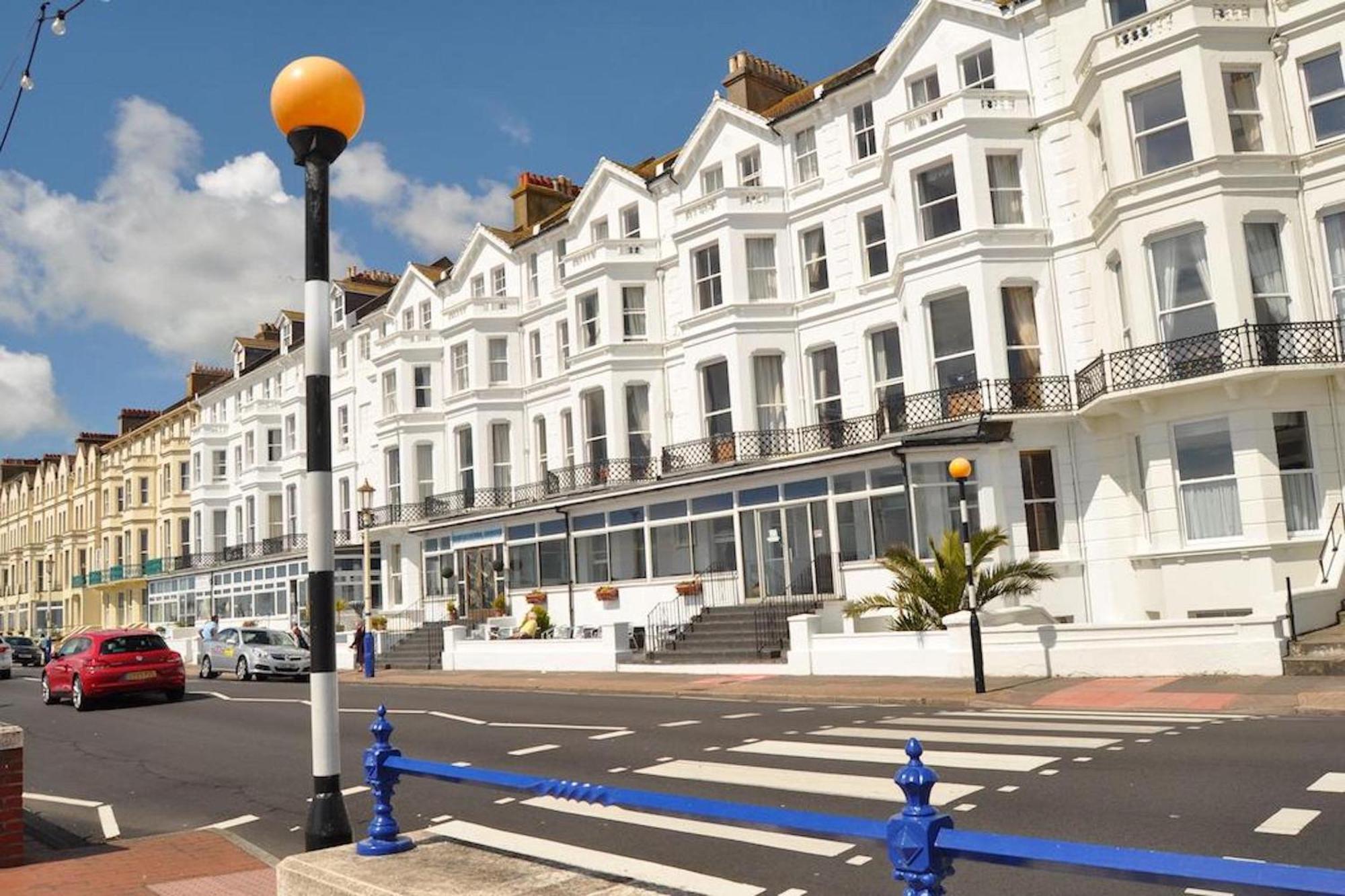 The Strand Hotel Eastbourne Exterior photo