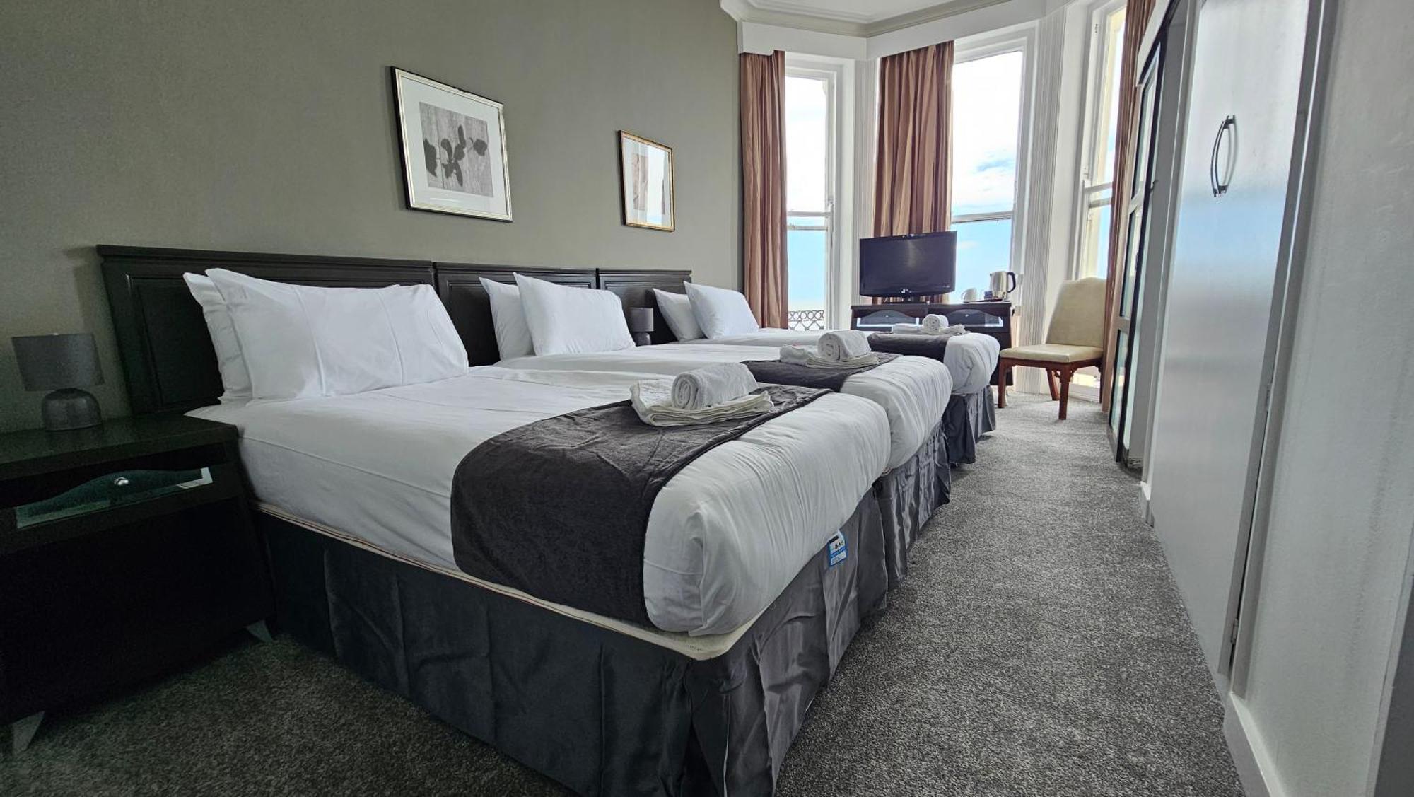 The Strand Hotel Eastbourne Exterior photo
