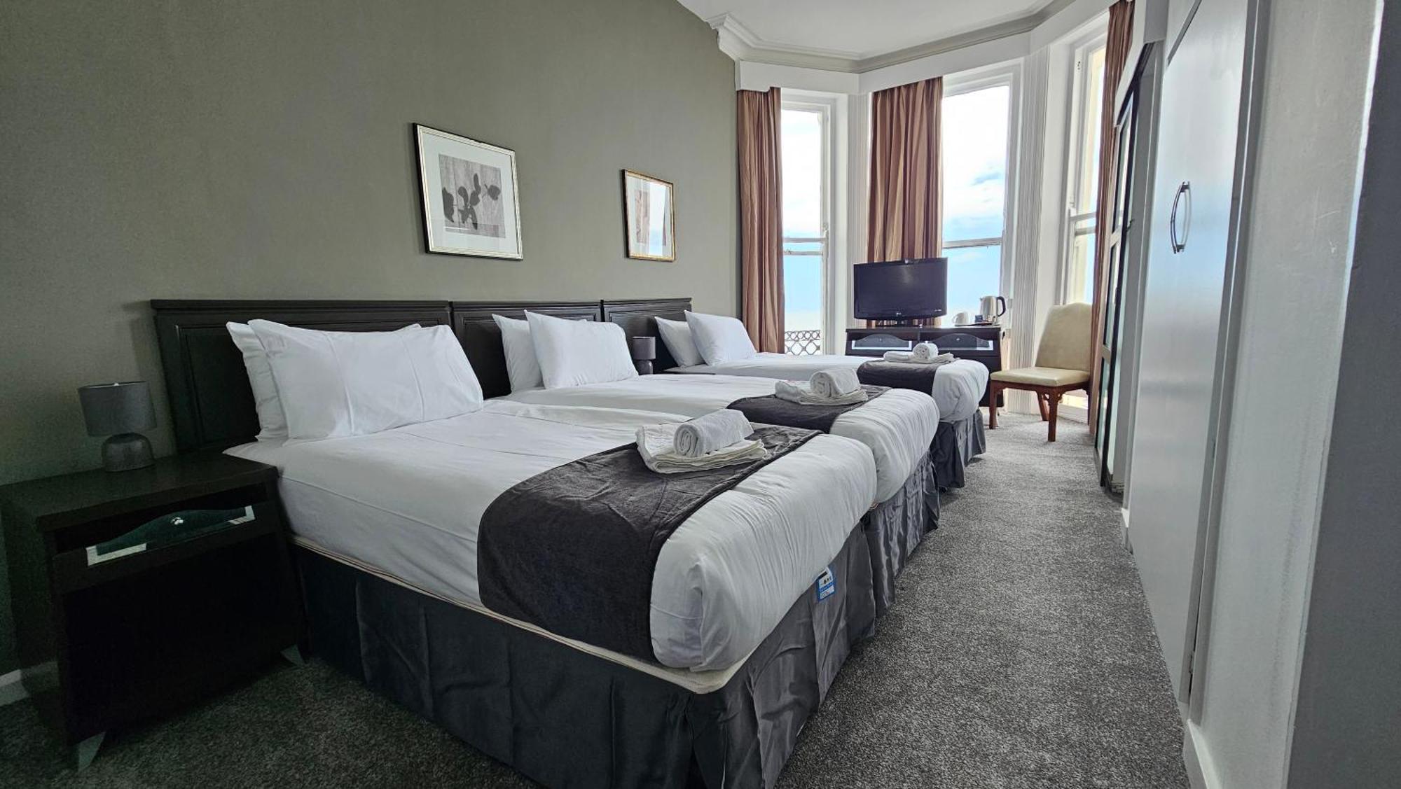 The Strand Hotel Eastbourne Exterior photo