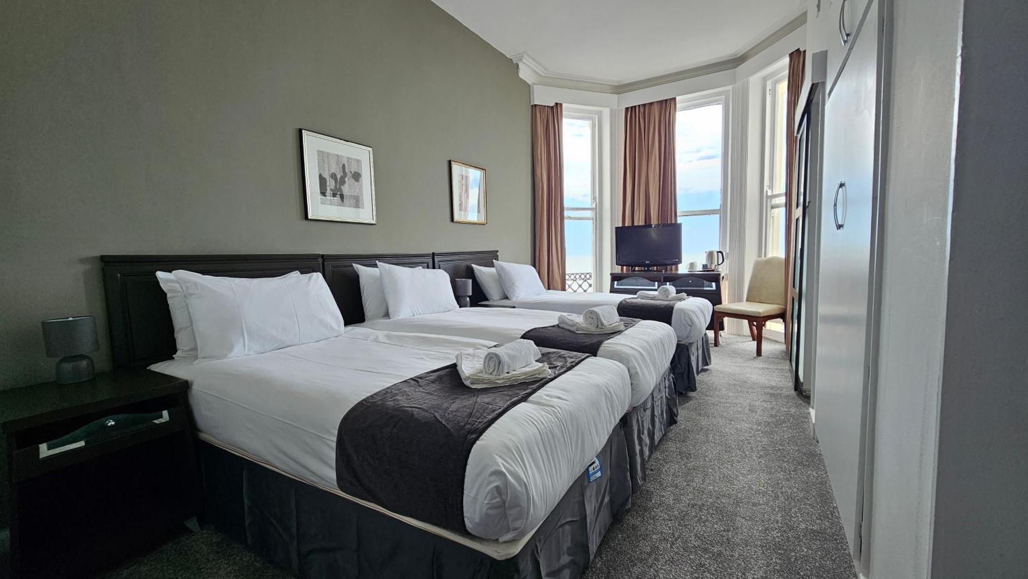 The Strand Hotel Eastbourne Exterior photo