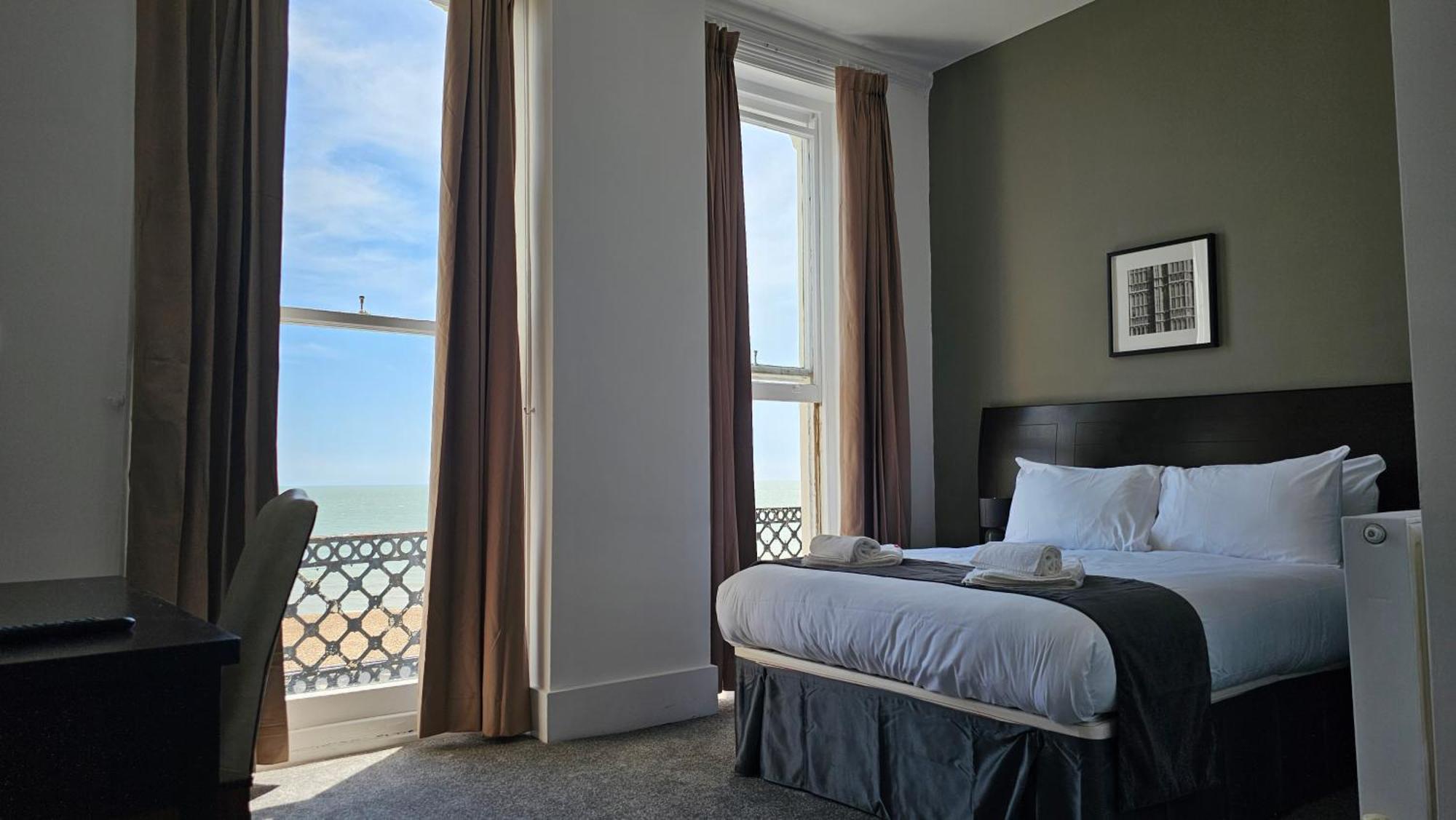 The Strand Hotel Eastbourne Exterior photo