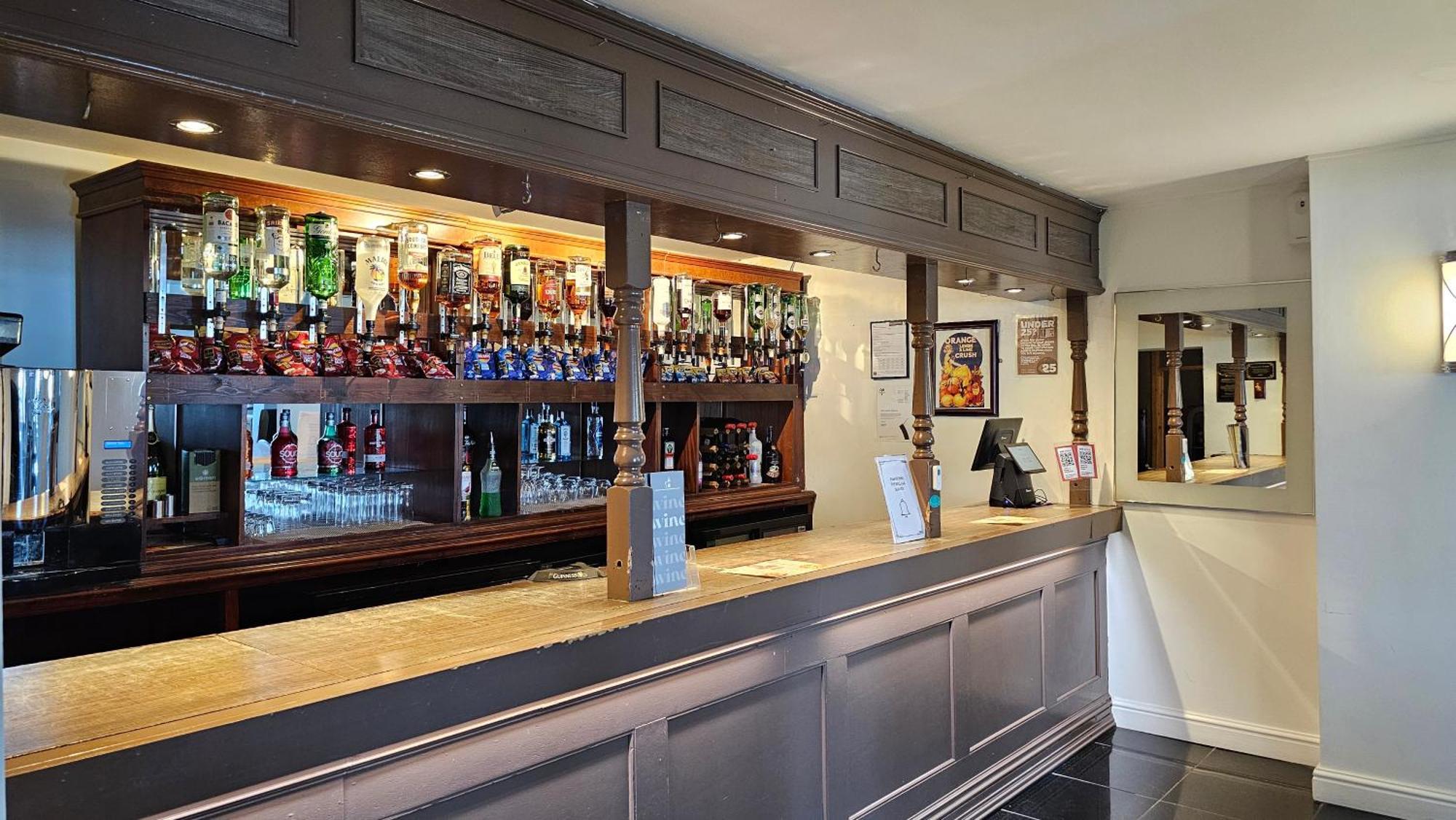 The Strand Hotel Eastbourne Exterior photo