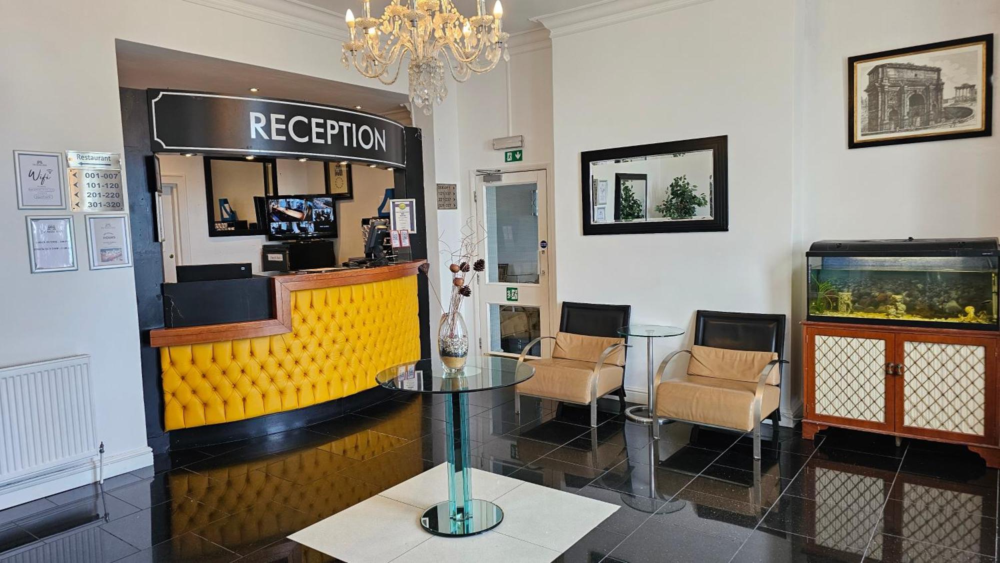 The Strand Hotel Eastbourne Exterior photo